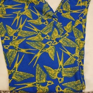 Lularoe leggings, TC never worn sparrow pattern